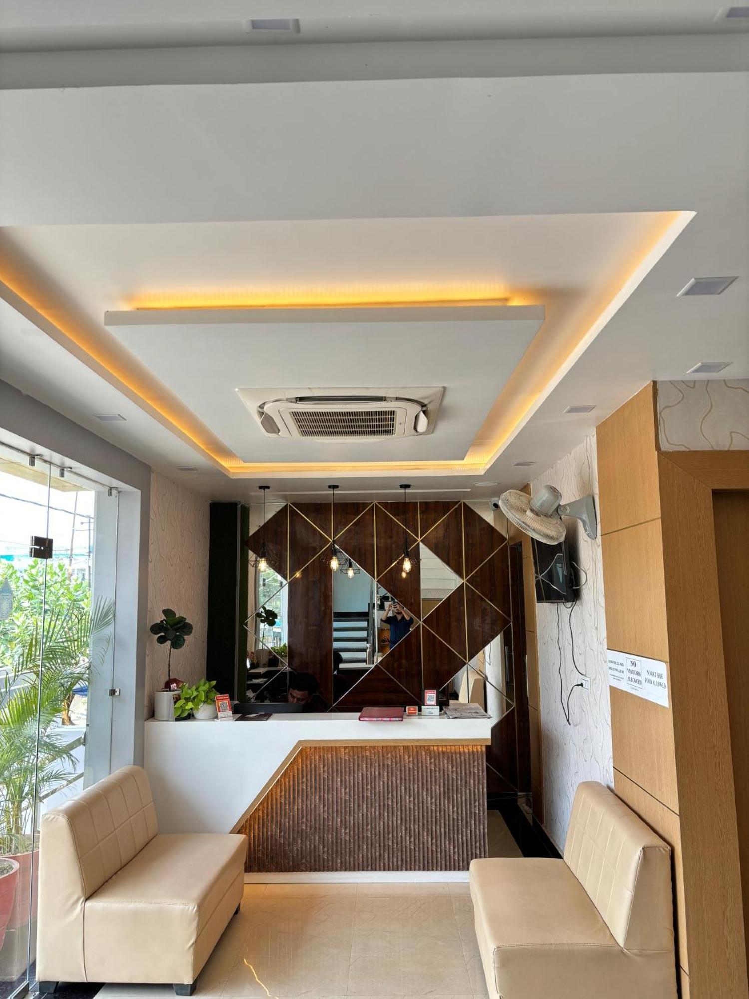 Hotel Royal Casa Lucknow Exterior foto